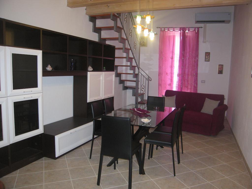 A 100Metri Da Piazza Duomo Di Ortigia Apartment Syracuse Bilik gambar