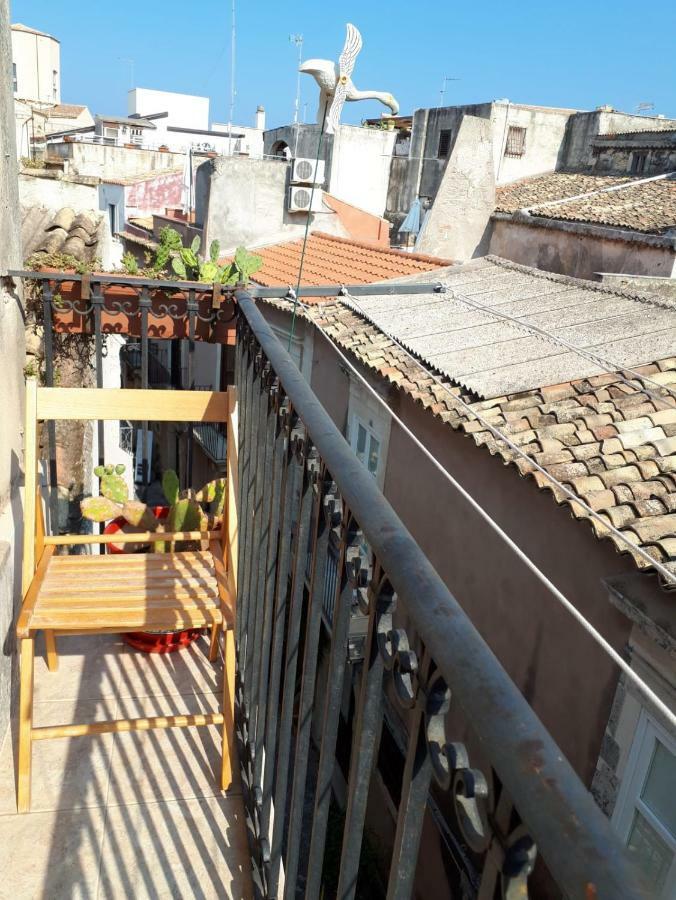A 100Metri Da Piazza Duomo Di Ortigia Apartment Syracuse Luaran gambar