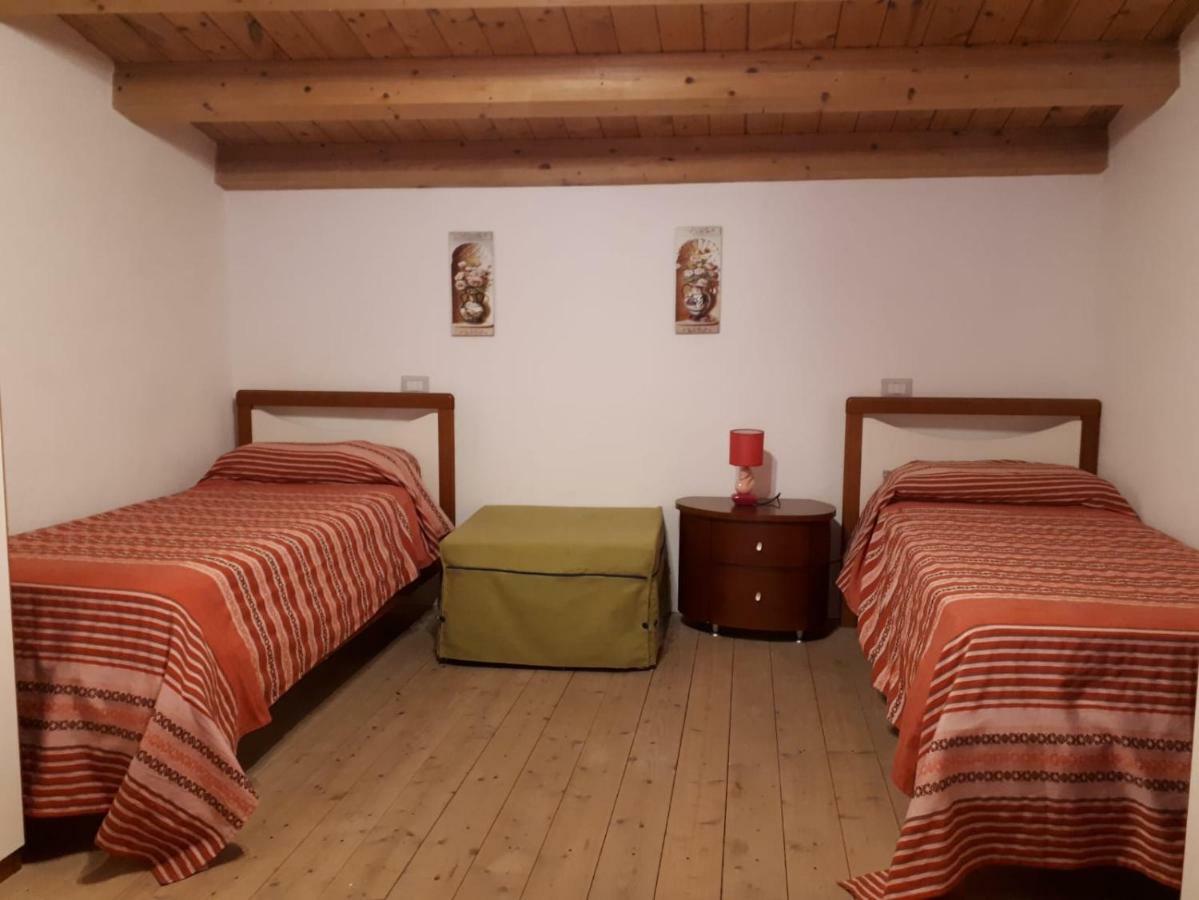 A 100Metri Da Piazza Duomo Di Ortigia Apartment Syracuse Luaran gambar